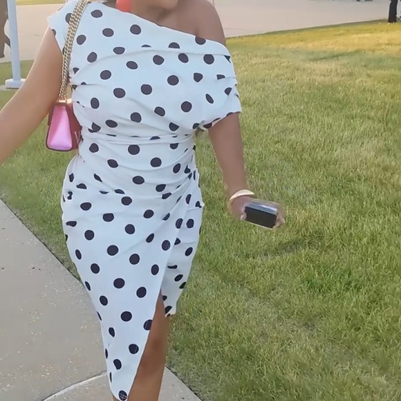 Dresses & Skirts - Polka Dot Sheath Dress - Black & White